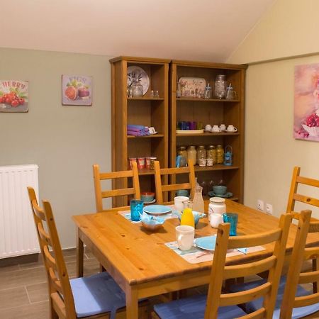 Premium Apartment Lycabettus 3-Bedrooms أثينا المظهر الخارجي الصورة