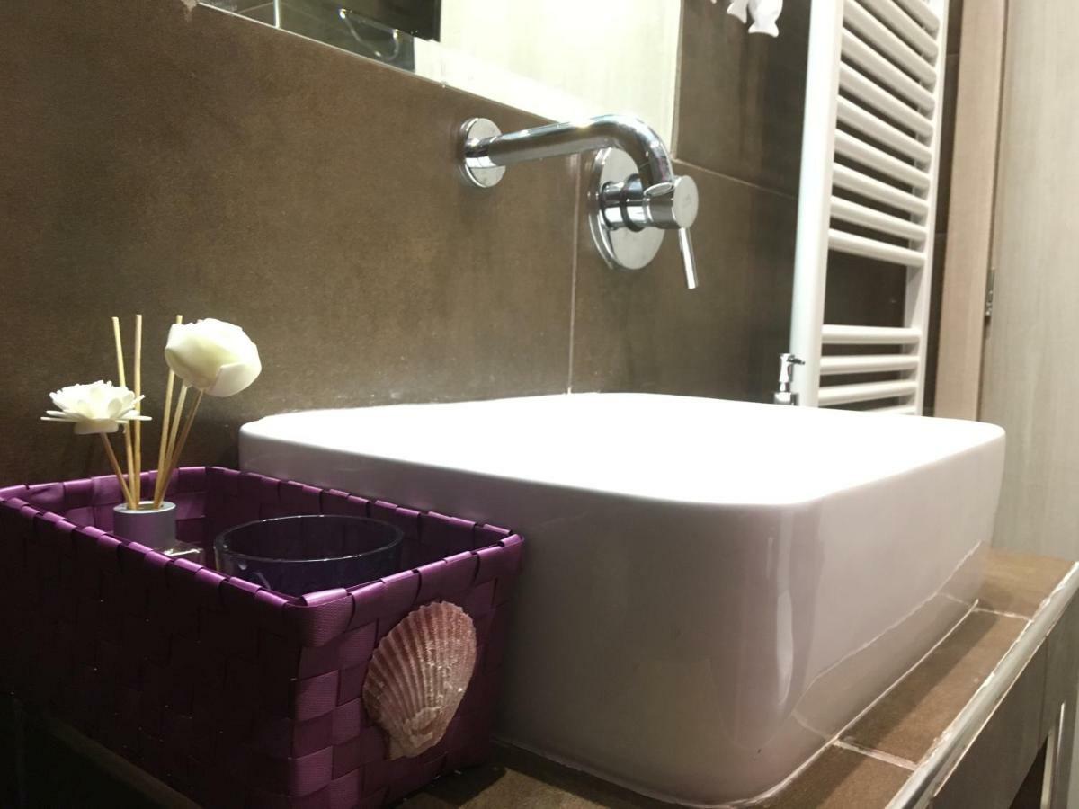 Premium Apartment Lycabettus 3-Bedrooms أثينا المظهر الخارجي الصورة